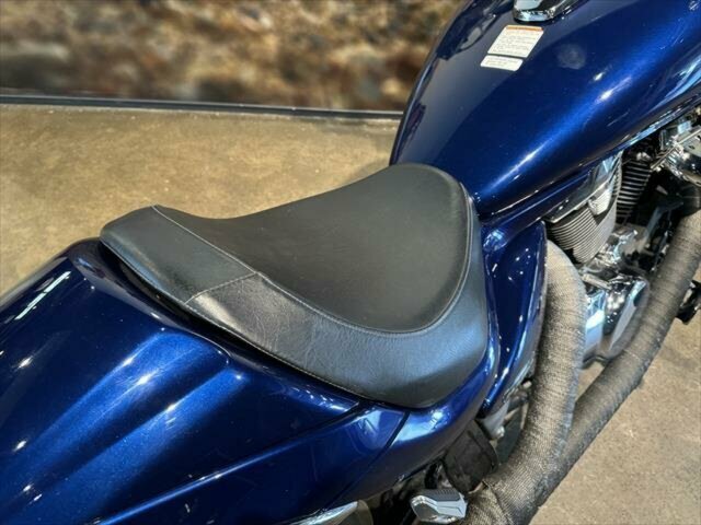 2010 SUZUKI MOTORCYCLES BOULEVARD M109R (VZR1800) MANUAL