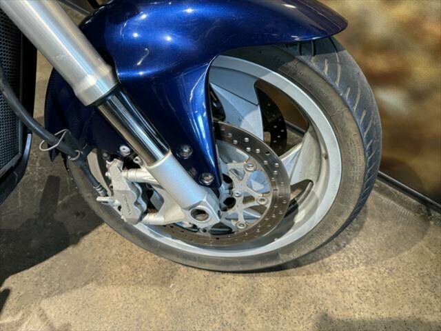 2010 SUZUKI MOTORCYCLES BOULEVARD M109R (VZR1800) MANUAL