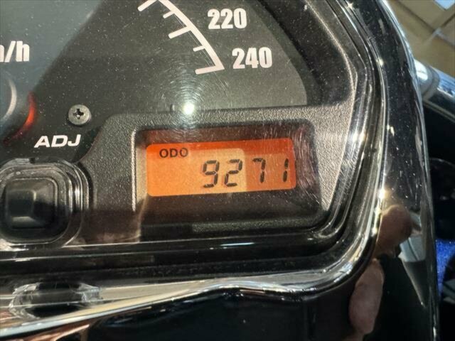 2010 SUZUKI MOTORCYCLES BOULEVARD M109R (VZR1800) MANUAL
