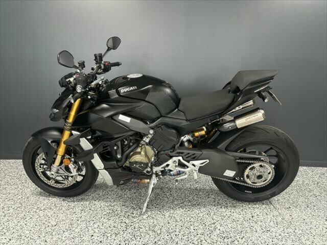2022 DUCATI STREETFIGHTER V4 S SPORTS