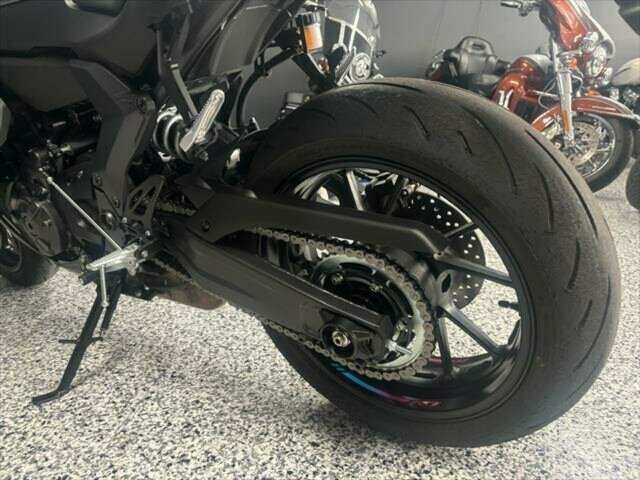 2023 YAMAHA YZF-R7 HO MANUAL