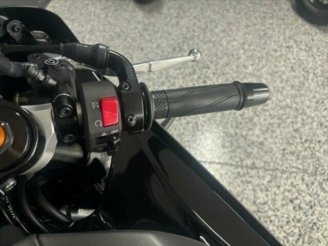 2023 YAMAHA YZF-R7 HO MANUAL