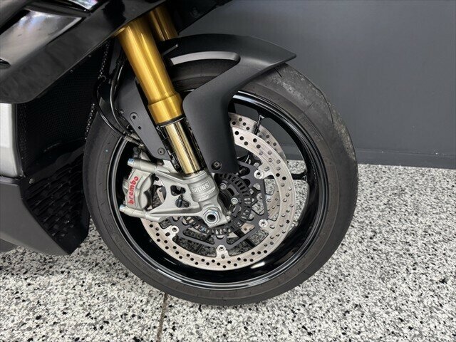 2022 APRILIA TUONO V4 1100 FACTORY MANUAL