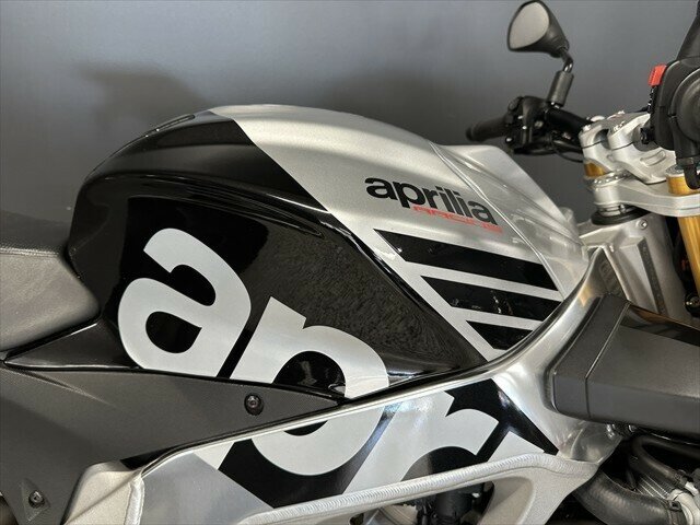 2015 APRILIA TUONO V4 1100 FACTORY SPORTS