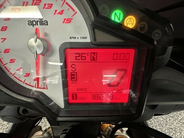 2015 APRILIA TUONO V4 1100 FACTORY SPORTS