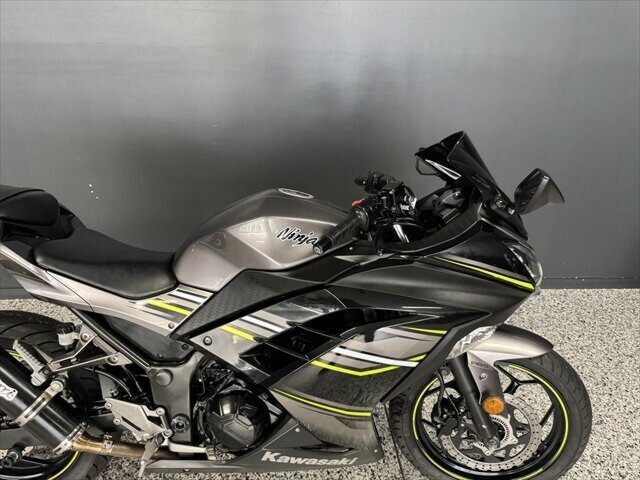 2016 KAWASAKI NINJA 300 ABS SPORTS