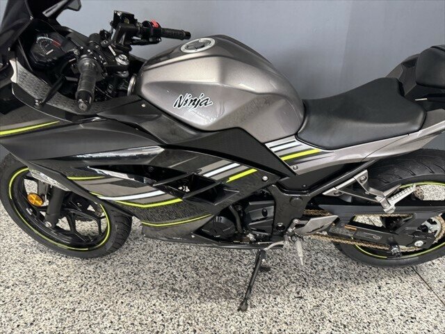 2016 KAWASAKI NINJA 300 ABS SPORTS