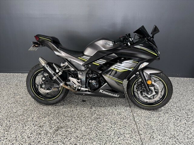 2016 KAWASAKI NINJA 300 ABS SPORTS