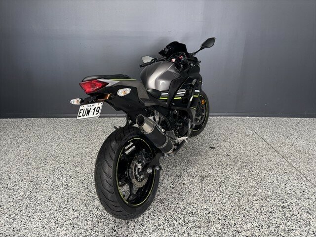2016 KAWASAKI NINJA 300 ABS SPORTS