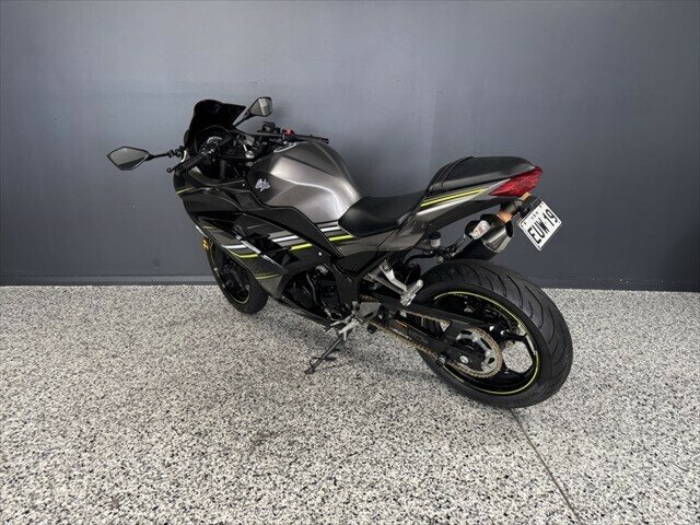 2016 KAWASAKI NINJA 300 ABS SPORTS
