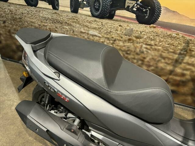 2022 SYM HD300i LAMS SCOOTER