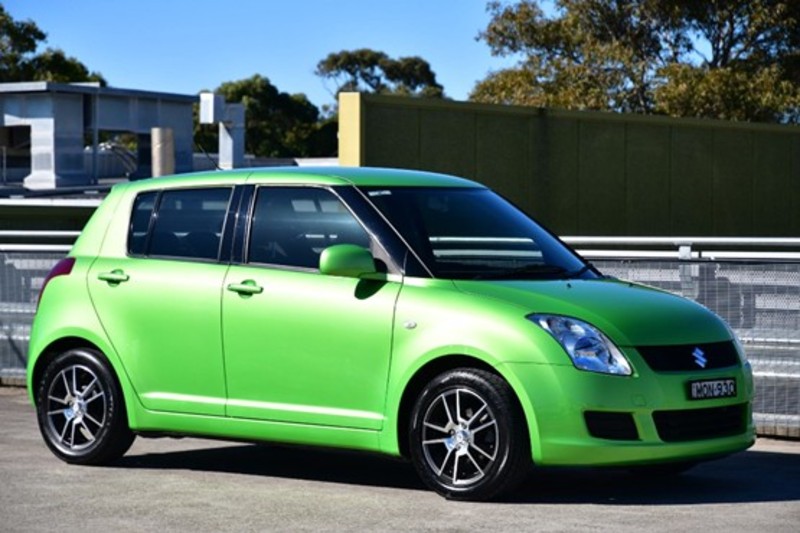 2010 SUZUKI SWIFT GLX RS415