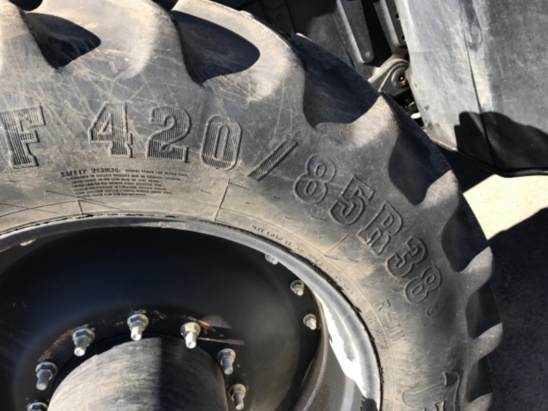 Case IH Magnum 380 Tractor