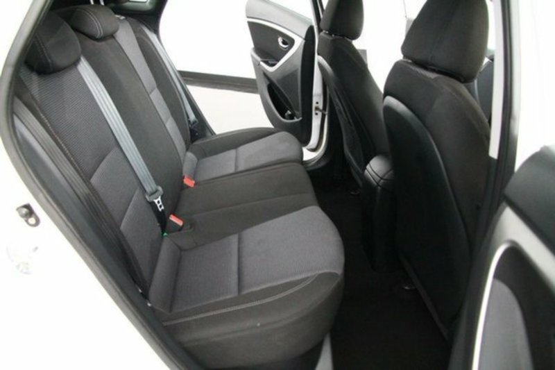 2013 HYUNDAI i30 ACTIVE 1.6 CRDi GD