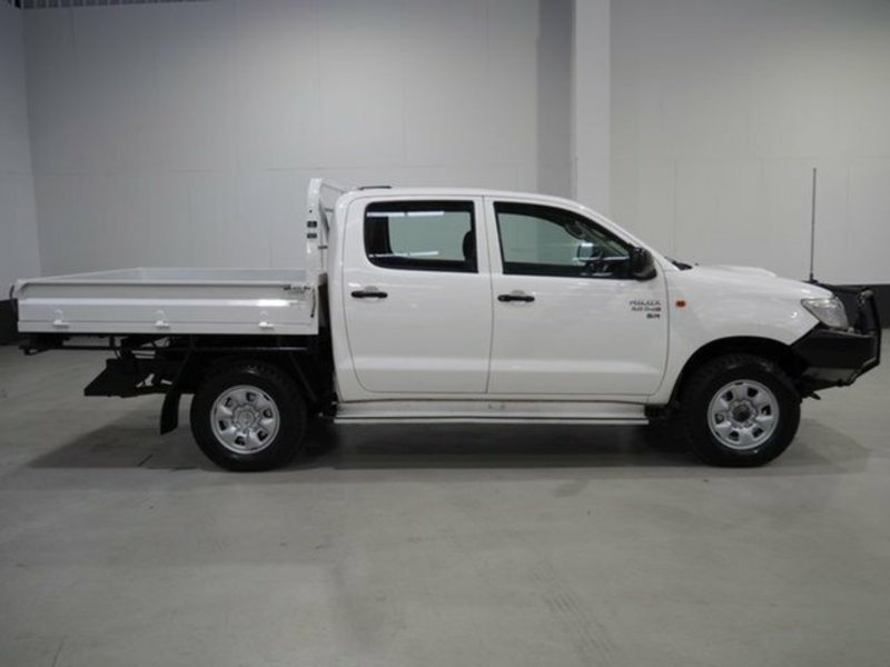 2012 TOYOTA HILUX SR (4x4) KUN26R MY12