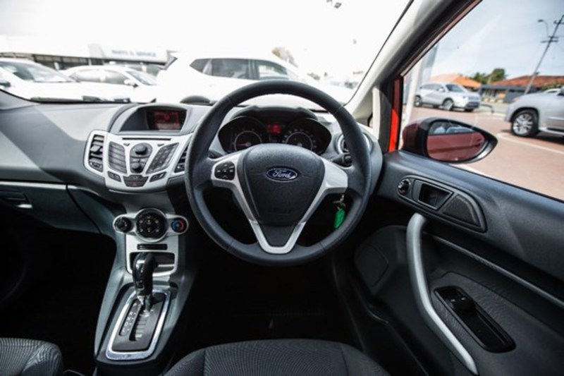 2010 FORD FIESTA CL WS
