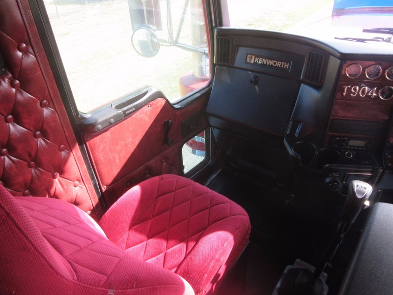 2006 KENWORTH T904 CAT C15- SEMI TIPPER-PTO HYD T904 Truck