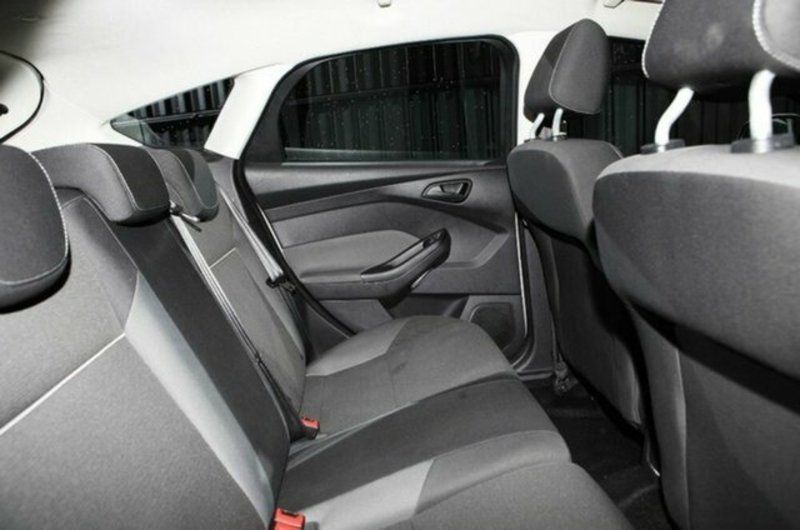 2012 FORD FOCUS AMBIENTE LW