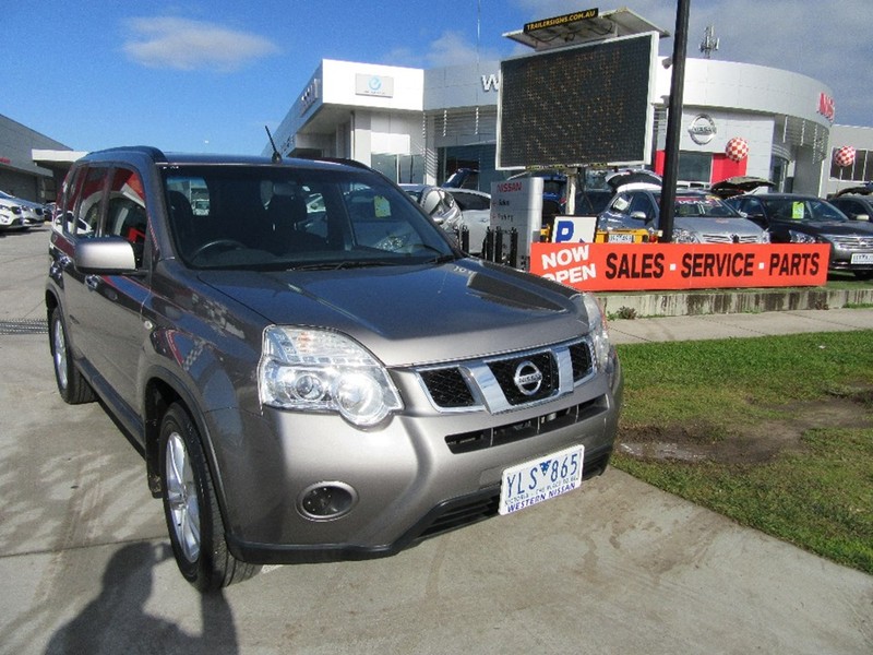 2011 NISSAN X-TRAIL ST T31