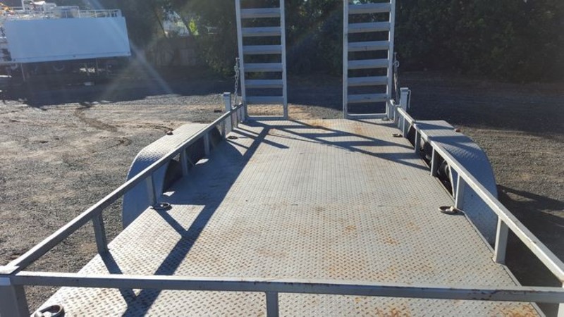 2015 Custom Tag-Plant (with ramps) Tag Trailer