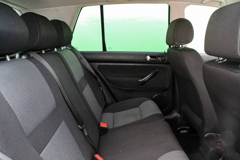 2003 VOLKSWAGEN GOLF 1.6 GENERATION