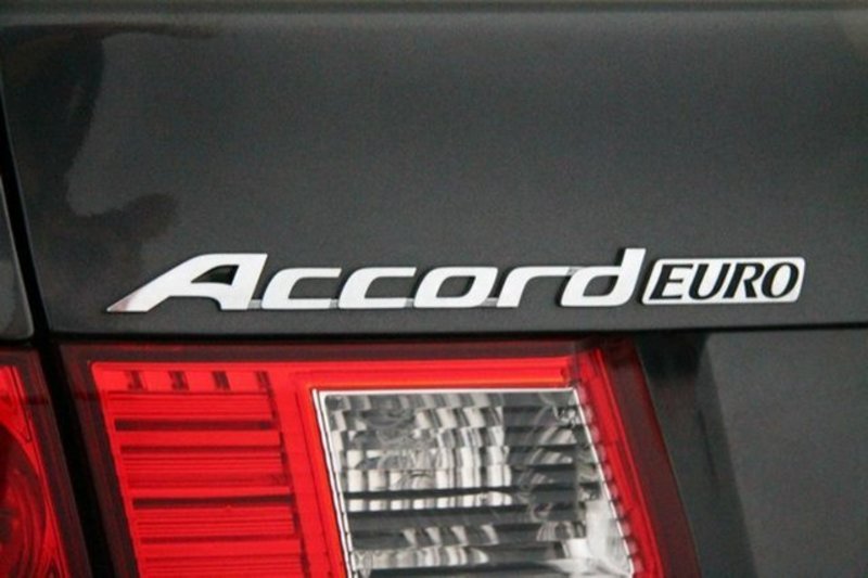 2010 HONDA Accord Euro Luxury CU MY11