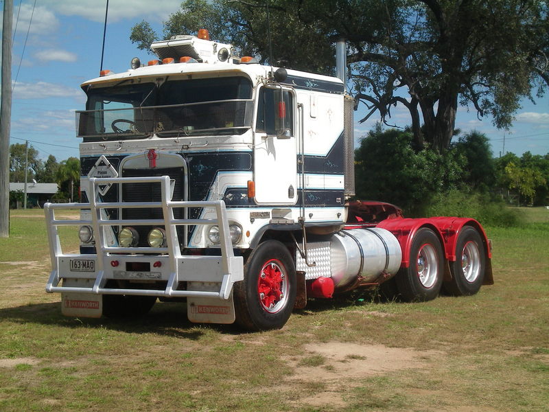 1981 KENWORTH K123