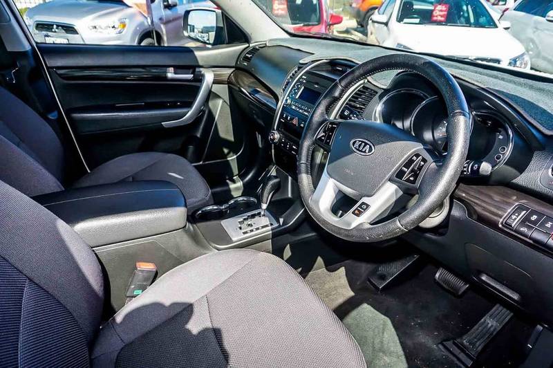 2011 KIA SORENTO Si (4x4) XM MY11