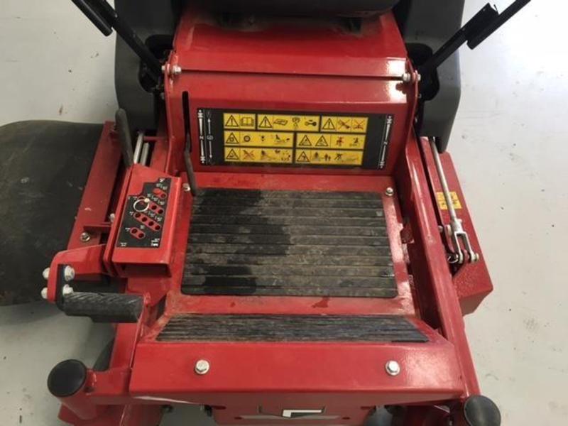 FERRIS F50XT ZERO TURN MOWER
