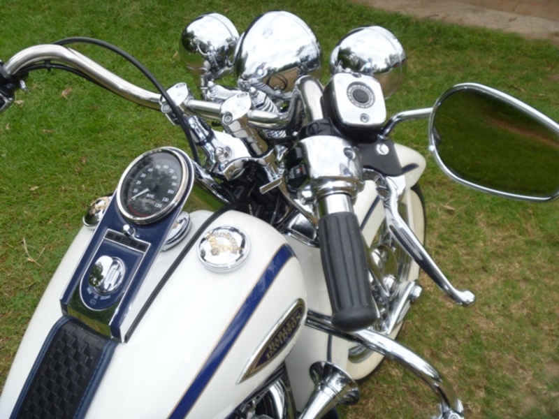1997 HARLEY-DAVIDSON SOFTAIL HERITAGE SPRINGER FLSTS