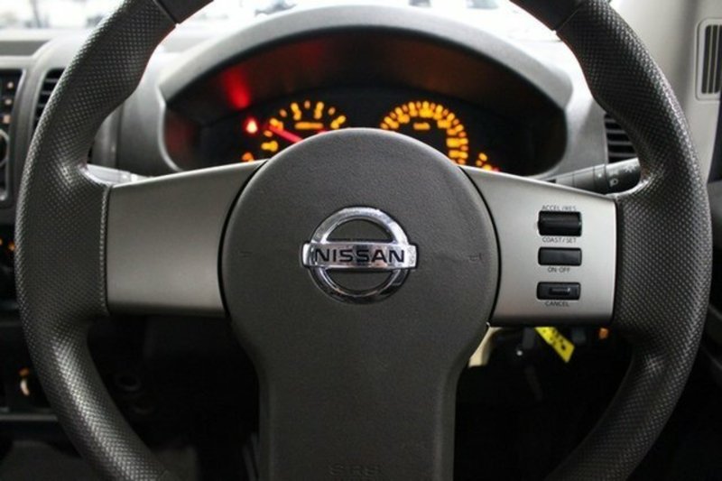 2012 NISSAN NAVARA RX (4x4) D40 MY11