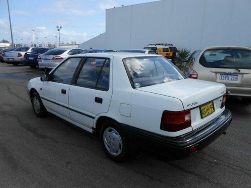 1993 HYUNDAI EXCEL