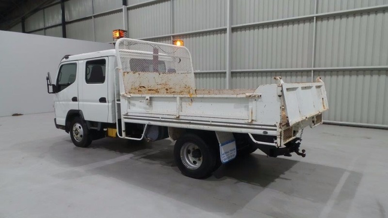 2006 FUSO Canter Canter Truck