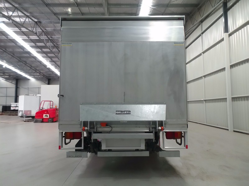2016 HINO FC 1022-500 Series FC 1022-500 Series Truck