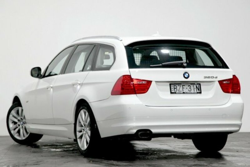 2011 BMW 320D Lifestyle Touring Steptronic E91 MY11