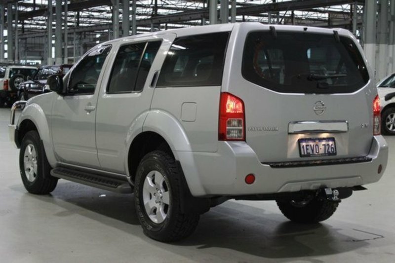 2012 NISSAN PATHFINDER ST (4x4) R51 Series 4