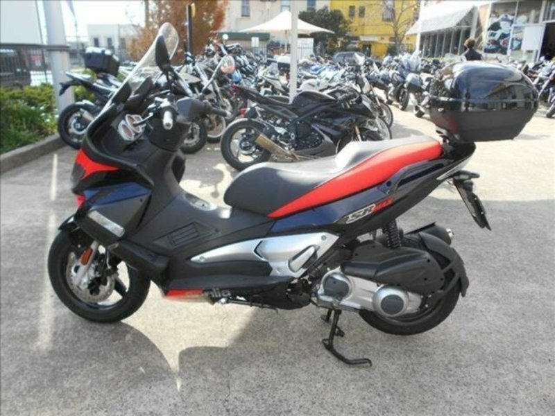 2013 APRILIA 300CC SR MAX 300