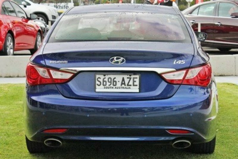 2010 HYUNDAI i45 ELITE YF