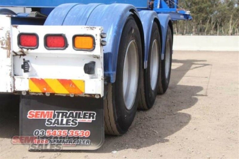 2008 MOORE Semi Retractable Tipping Skel Semi