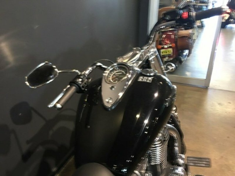 2016 TRIUMPH Thunderbird Commander