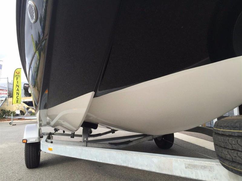 Bayliner Element