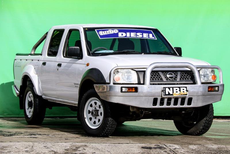 2006 NISSAN NAVARA DX D22