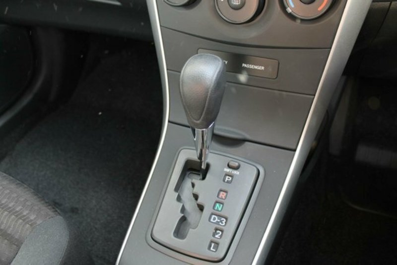 2012 TOYOTA COROLLA ASCENT ZRE152R MY11