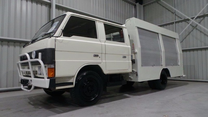 1986 MAZDA T4100 T4100 Truck