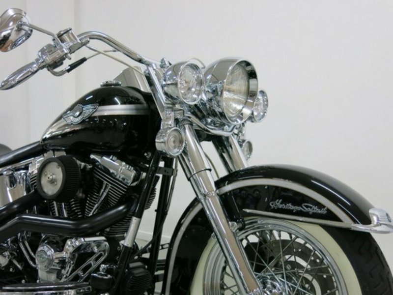 2003 HARLEY-DAVIDSON FLSTC Heritage Softail Classic