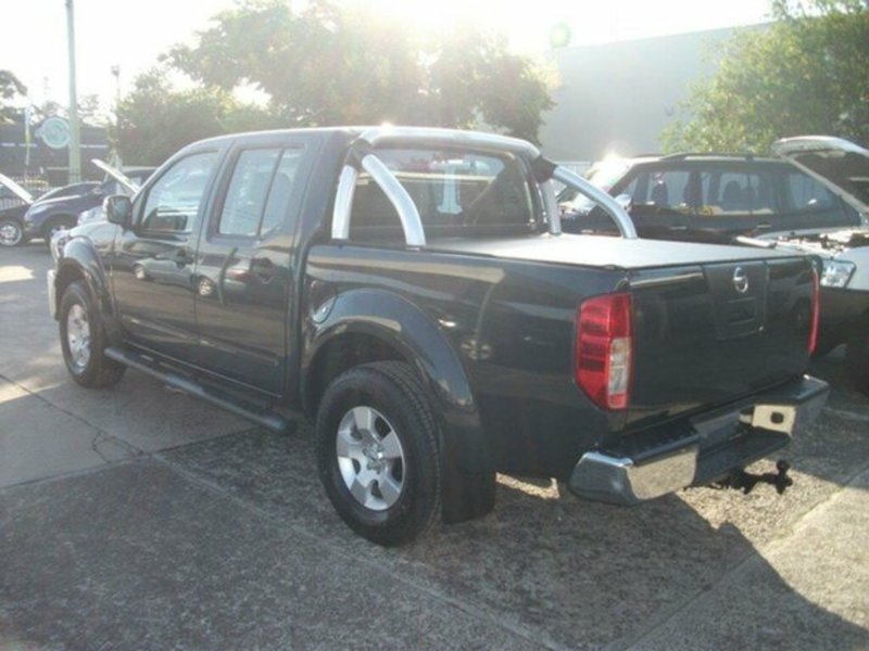 2007 NISSAN NAVARA ST-X (4x4) D40