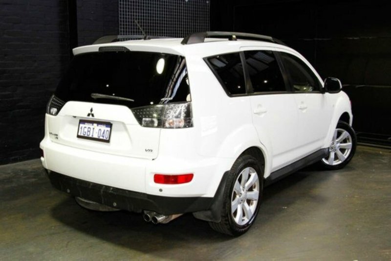 2012 MITSUBISHI OUTLANDER VR ZH MY12