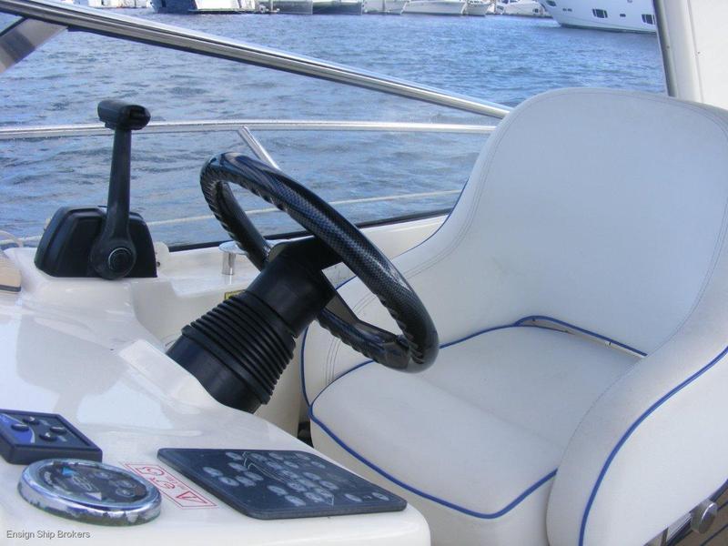 Bavaria 27