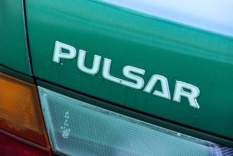 1996 NISSAN PULSAR LX