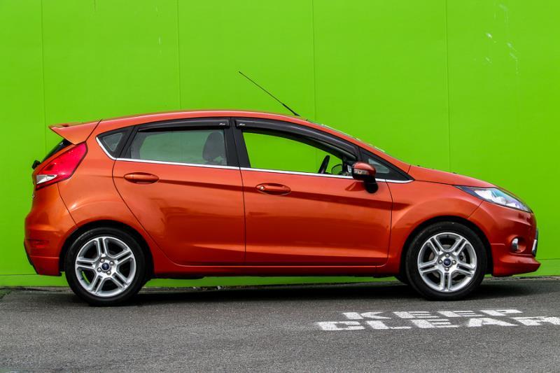 2012 FORD FIESTA ZETEC WT